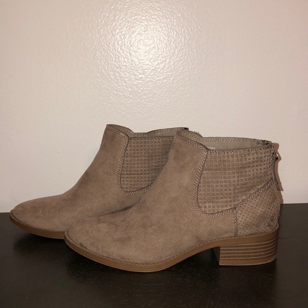Ankle Booties- DV Dolce Vita- New Booties
